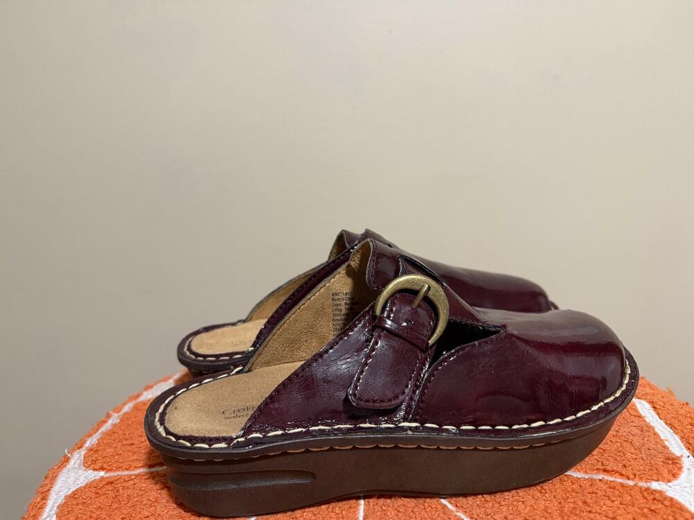 Croft & Barrow faux vegan leather patent clog Mary jane slip on burgundy 7.5